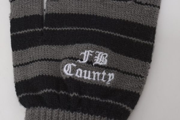 FB County Charlie Brown Knitted Gloves Online Hot Sale